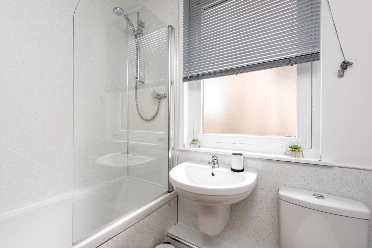 Cosy 1 Bedroom In The West End Appartement *